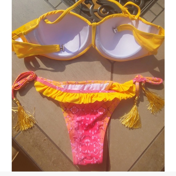 NWT gorgeous 2-piece bikini! - Picture 2 of 2